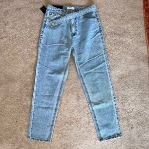 Miss Pap Asymmetric Cross Over Mom Jeans